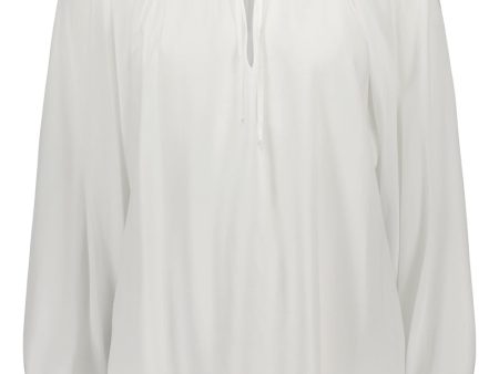 TUNDRA blouse in white For Cheap